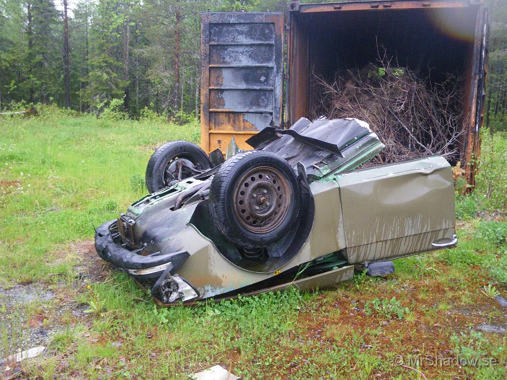 IMGP1057.JPG - Containern har också den varit ganska varm, men inte på länge..