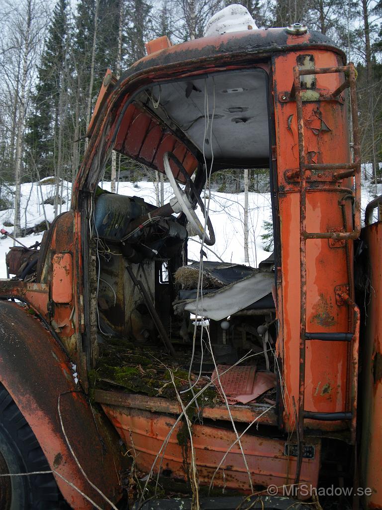 IMGP0667.JPG - Hytten är lite maläten, men den har nog stått parkerad sedan -70 talet, så det är förstående..