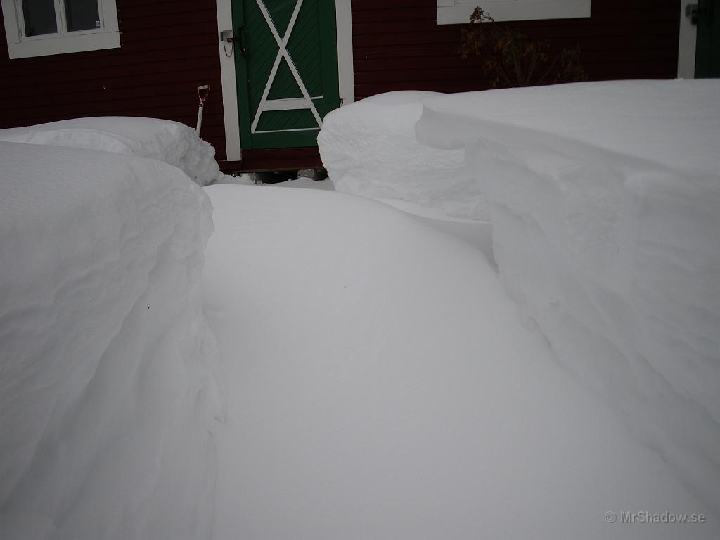 IMGP0534.JPG - Här ser man nu hur lavinfaran växer på... Och det är riktigt kompakt snö nu också och det blir snart skarsnö