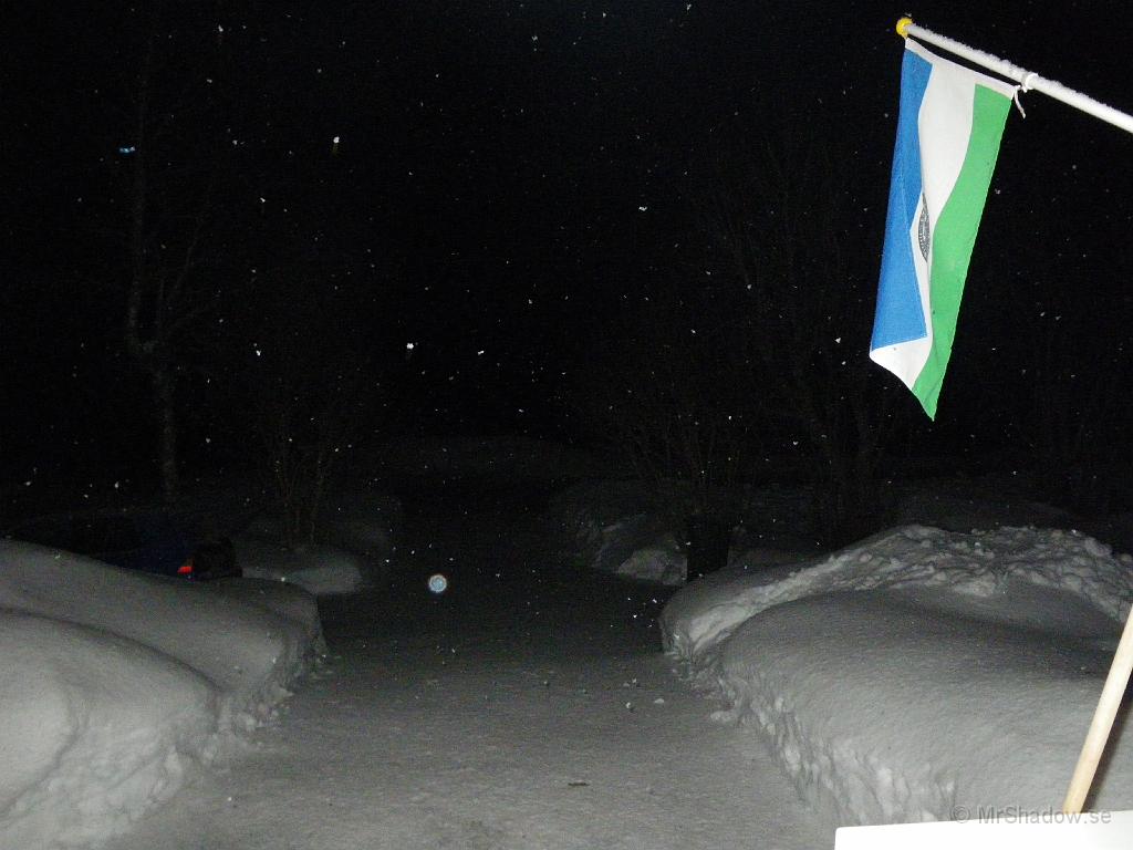 IMGP0554.JPG - Det kommer fortfarande ner snö ibland, så ännu har inte våren kommit