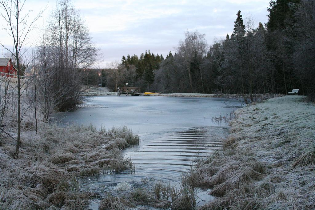 IMG_5698.JPG - Dammen vid Slåtte Gård i en annan vinkel. Då jag följde Slåtteån så kom jag fram här..