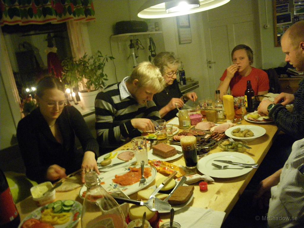 IMGP2454.JPG - Inte helt fulltaligt i år, då T & J valde Kanarieholmarna istället :-) Lite varmare där..