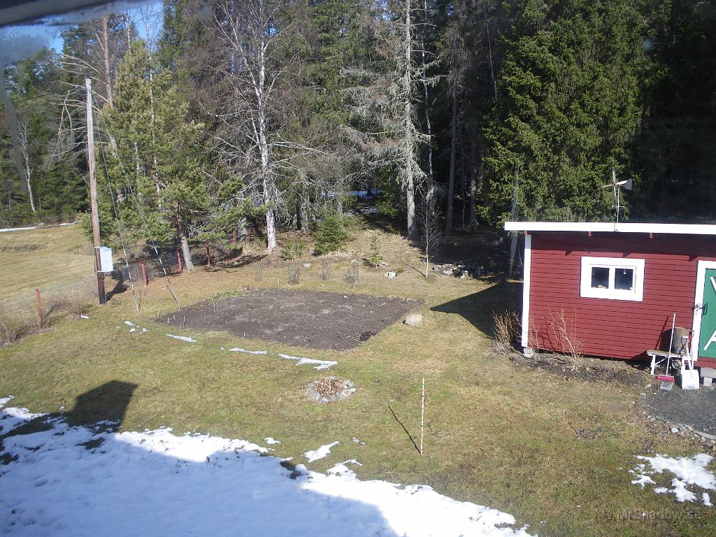 IMGP3247.JPG - Lite sol skadar ju inte ;-) och visst försvinner det en del snö..