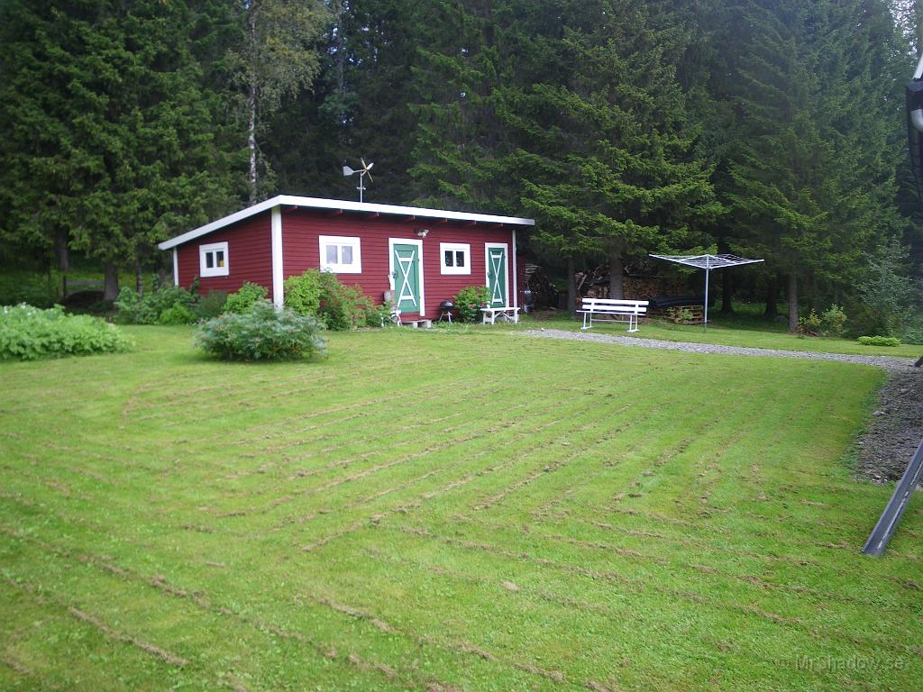 IMGP4017.JPG - Gården ser bra ut från marknivå också.