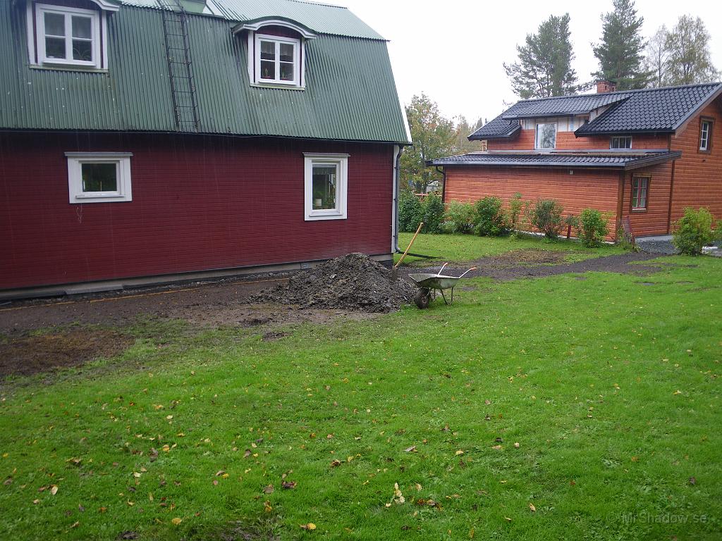 IMGP4328.JPG - Det är några kärror att släpa iväg..