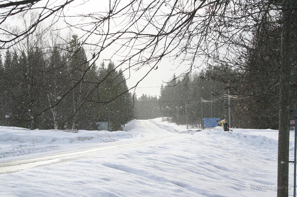 IMG_1862.JPG - Solsken och snöfall kan bli ganska fint..