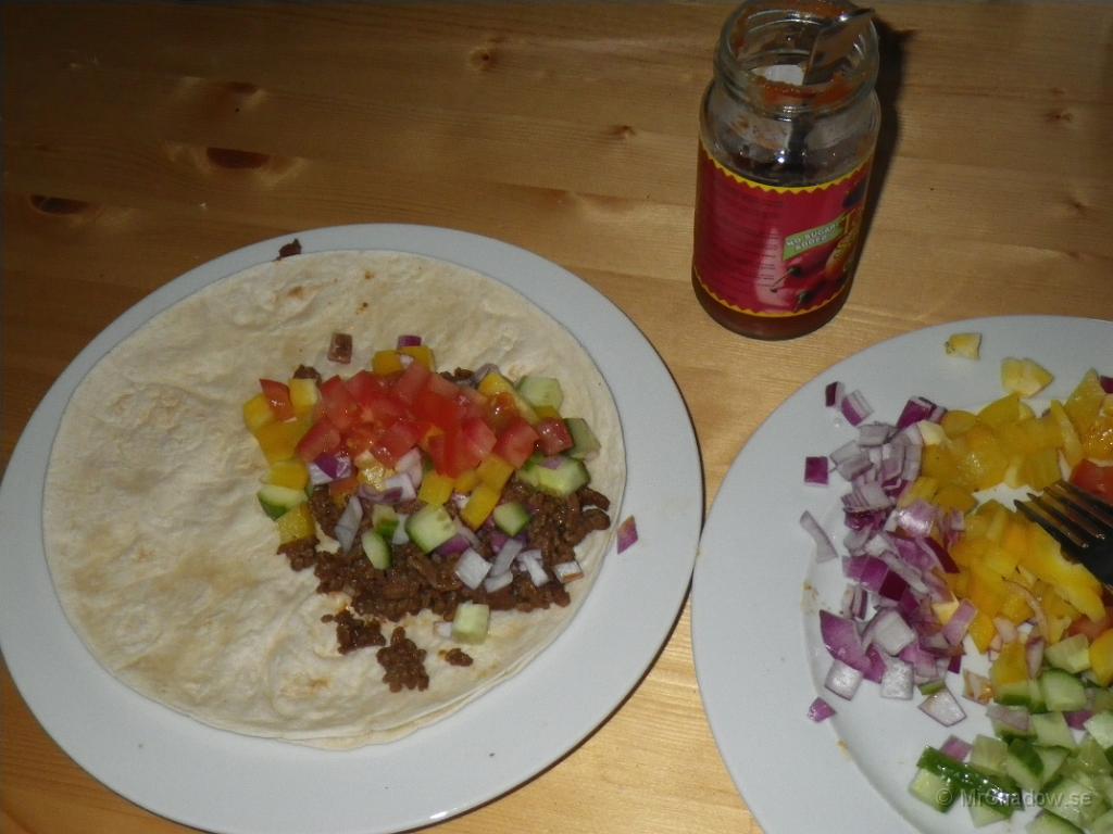 IMGP0740.JPG - Efter hårt jobb så kan det bli lite god mat .. :-) Taco är inte helt fel ibland..