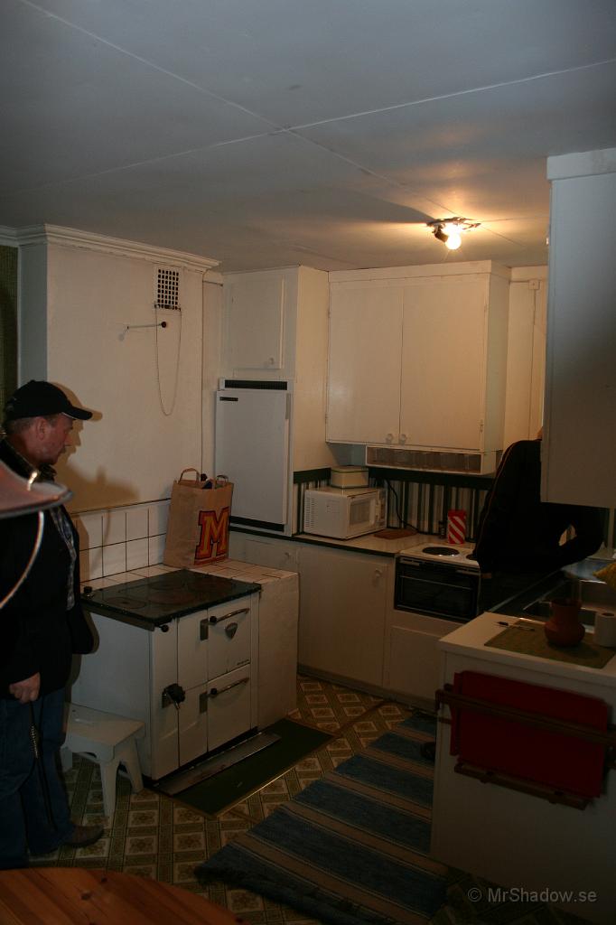 IMG_2218.JPG - Hmm  Lite knepig lösning på köket, men inte helt fel ändå