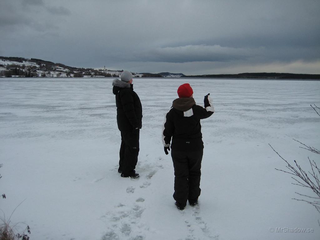 IX70_0354.JPG - På tredjedan så gick vi ner till Alsensjön, Chefen, T och Mister J
