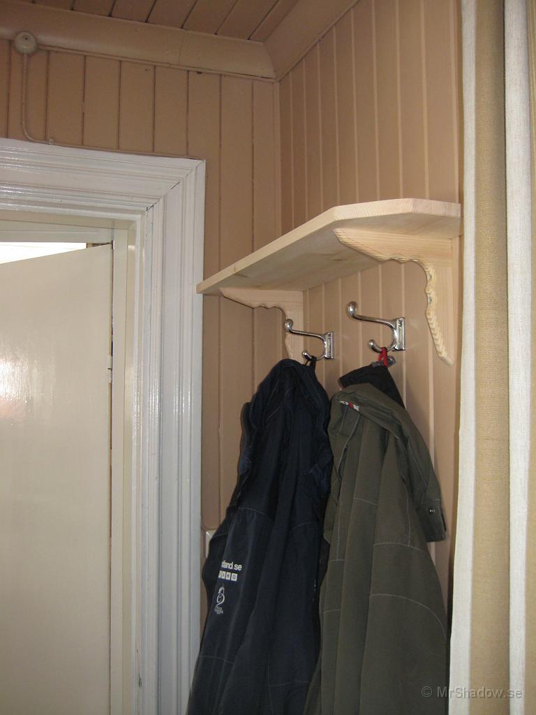 IX70_0856.JPG - Ser nästan ut att ha suttit där länge, men sanningen om det är nog mindre än en timme.. Projekt slutfört. Målning sedan är ett helt annat projekt...
