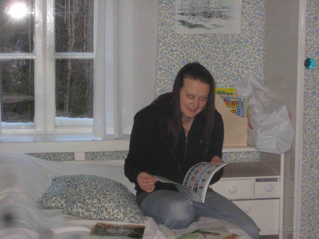 Ix70_2037x.jpg - M studerar i Helgebiblioteket